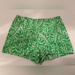 Lilly Pulitzer Giraffe Green Bean printed shorts size 0 women’s
